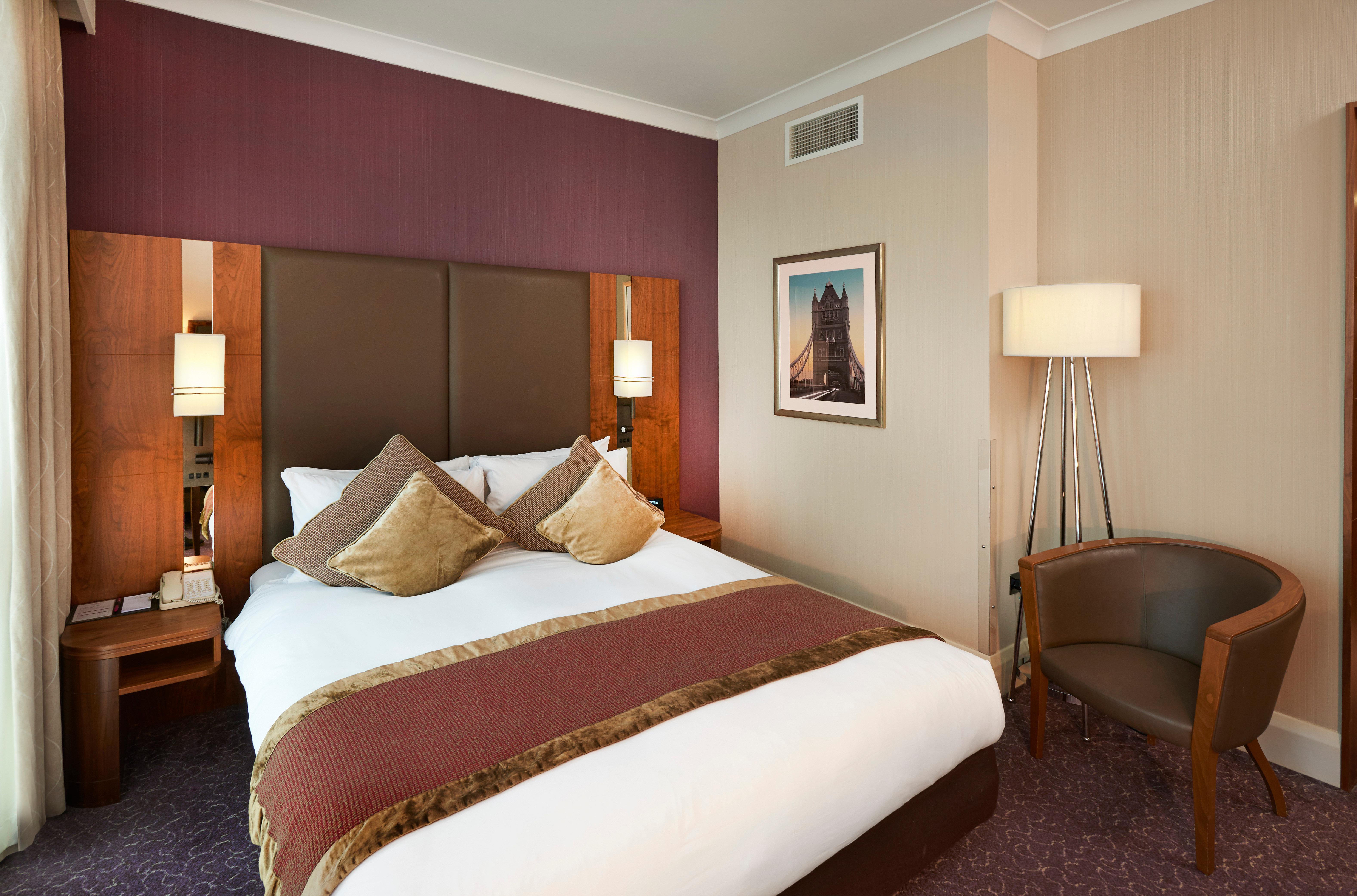 Hotel Crowne Plaza London Ealing Zewnętrze zdjęcie