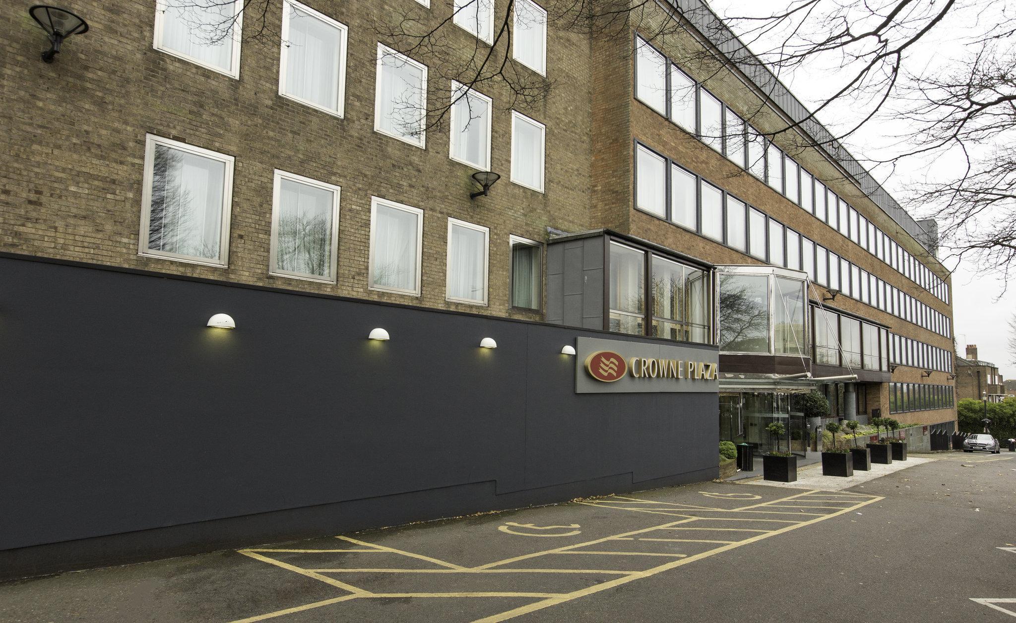 Hotel Crowne Plaza London Ealing Zewnętrze zdjęcie