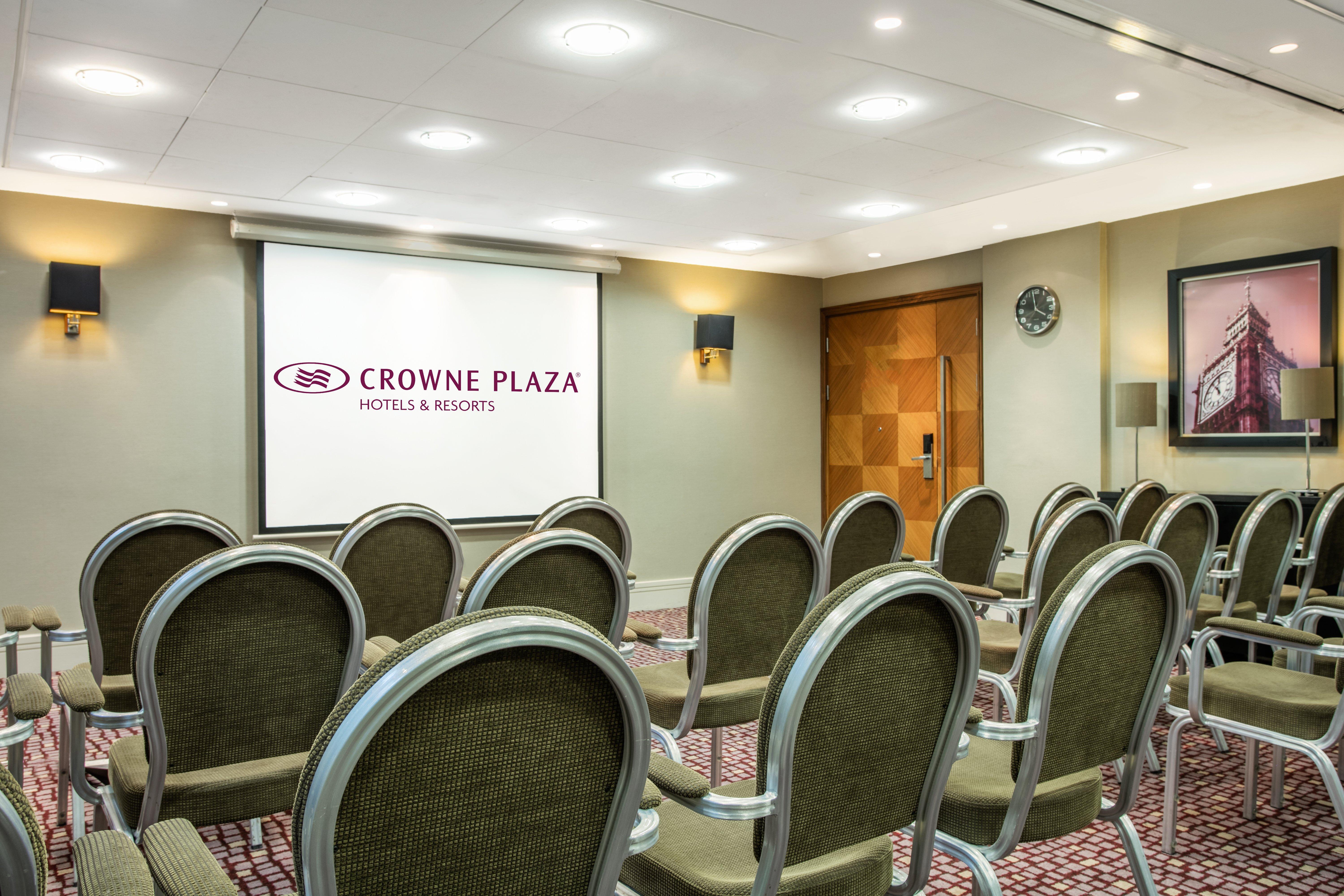 Hotel Crowne Plaza London Ealing Zewnętrze zdjęcie