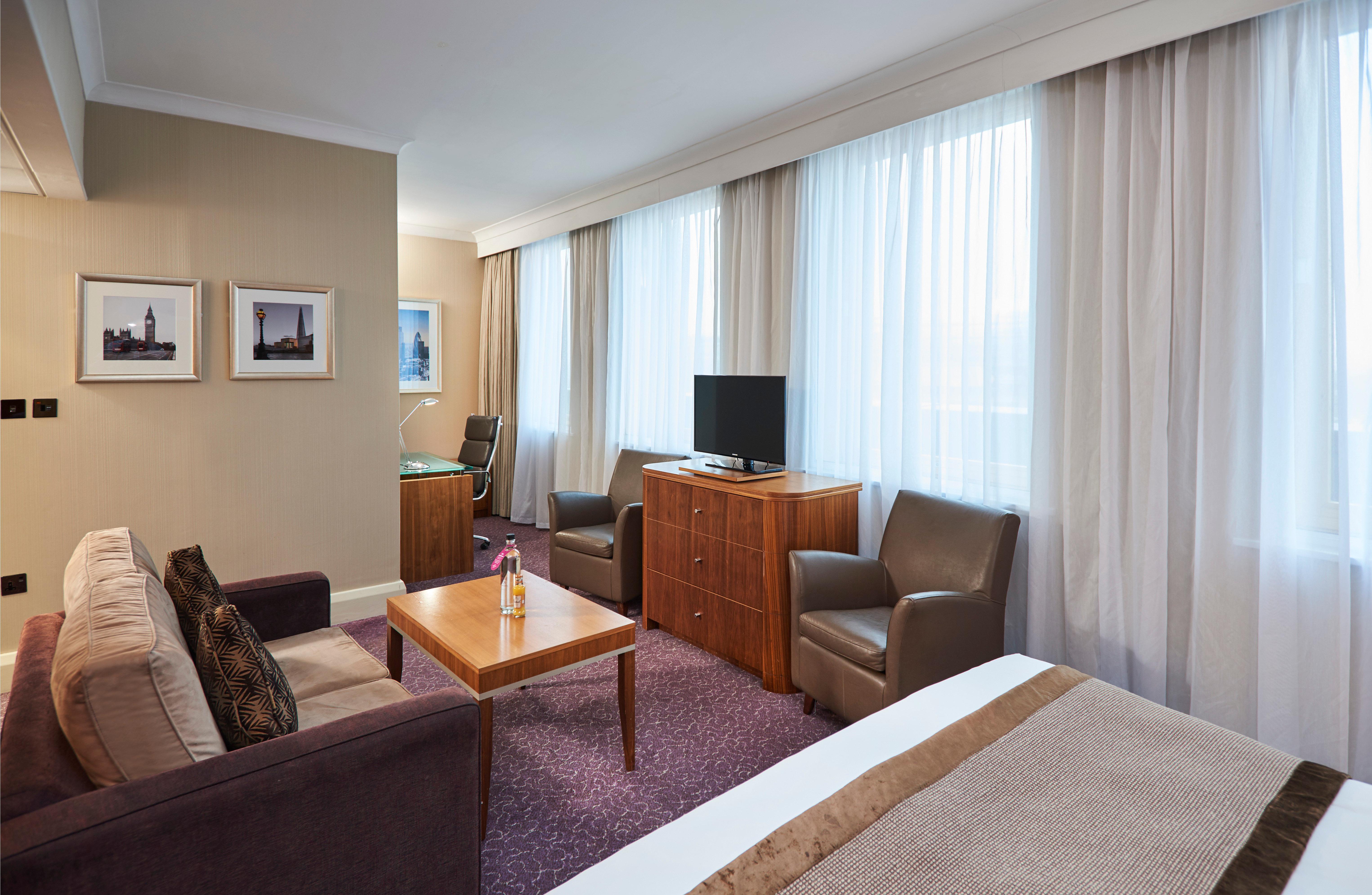 Hotel Crowne Plaza London Ealing Zewnętrze zdjęcie